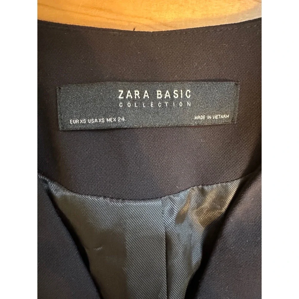 Zara Basic Black Collarless Blazer‎ Ruffle Lace Tulle Sleeve XS NWT Missing Belt - Picture 3 of 6